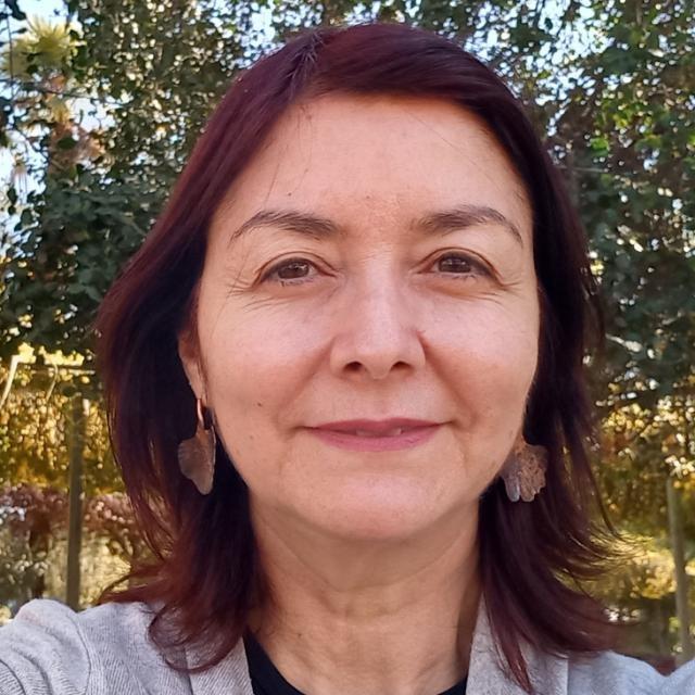 Valeria Troncoso Asesora independiente